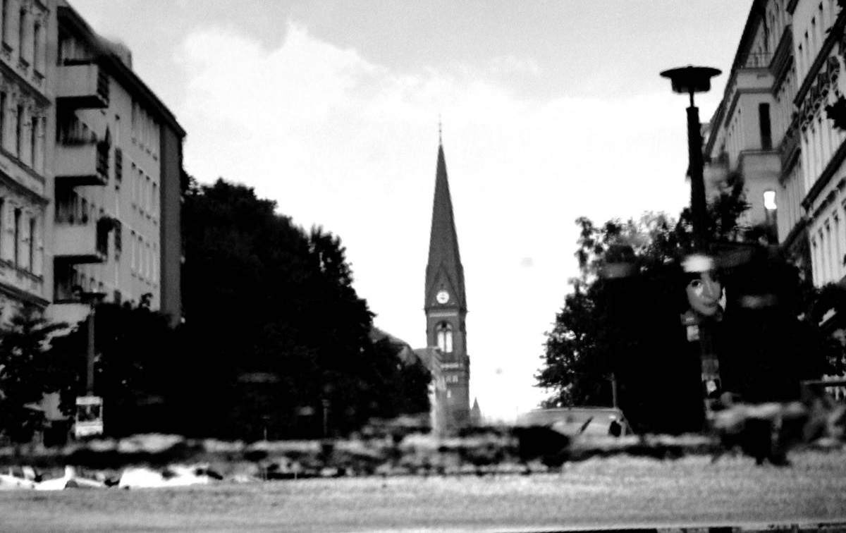 Zwei Leben im Schnitt, Bilderreihe: Schnittstellen, Berlin 2004, Moritz Jost