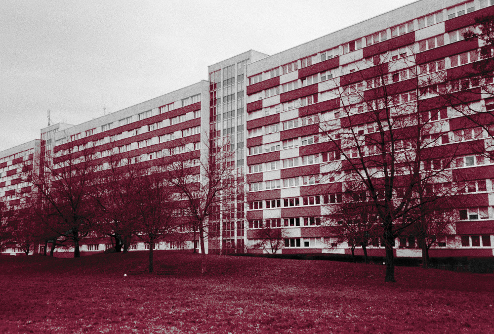 Plattenbau Familienbrüche Kapitalismus, Bilderreihe: Schnittstellen, Berlin 2004, Moritz Jost